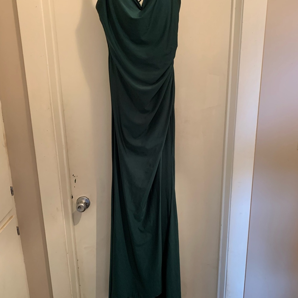 Elegant Green Evening Gown